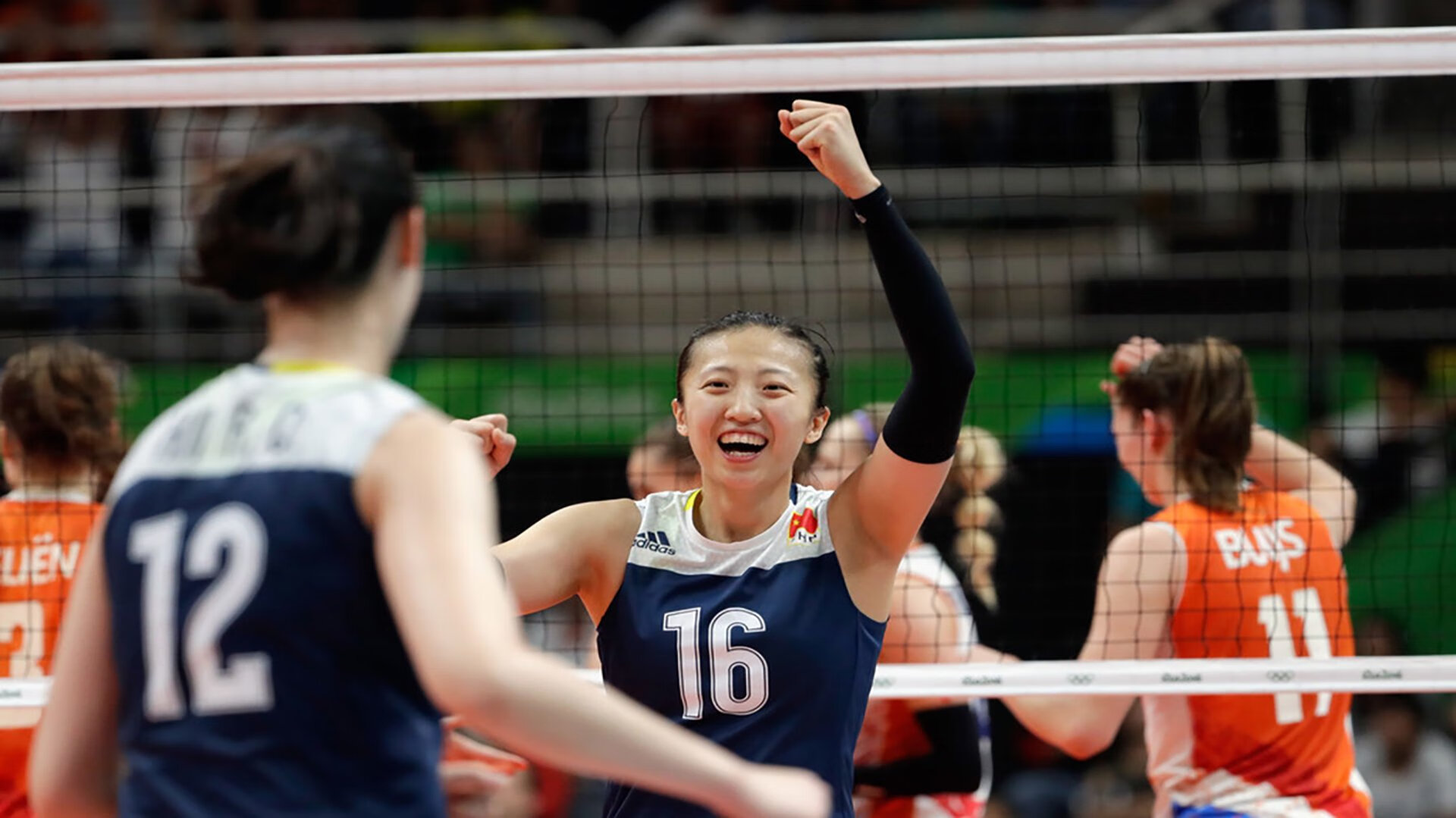 从布鲁克林到布莱顿，今夜体坛赢家、输家与那不勒斯式神回应
